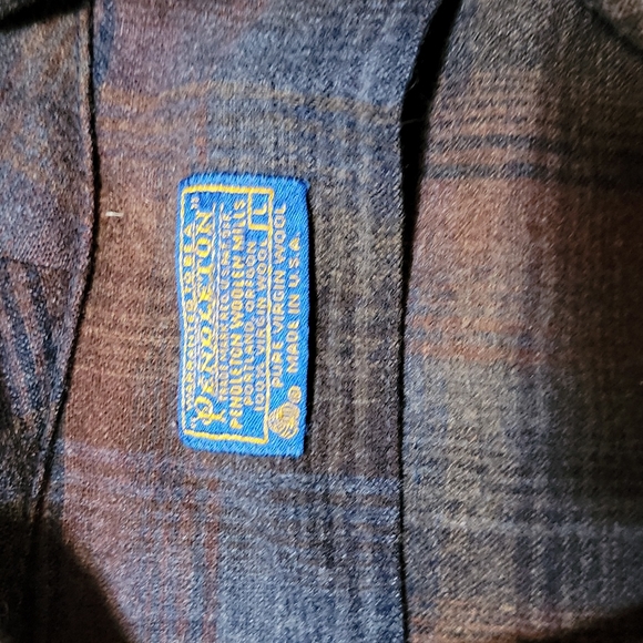 Pendleton Robe - Picture 2 of 5